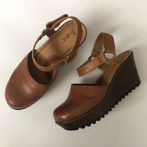 b•o•c by Born clogs